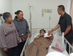 Warga Brandan Kritis Diserang Monyet, Ricky Anthony Bantu Biaya Perobatan